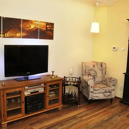 Atmospheric Quiet Prag